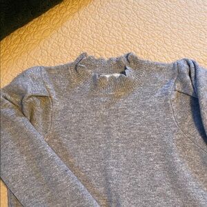 Cupio Heather Gray Sweater NWT
